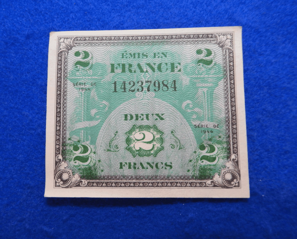 未使用 1944年 フランス 軍票 France 10フラン francs 紙幣 s-l400.jpg