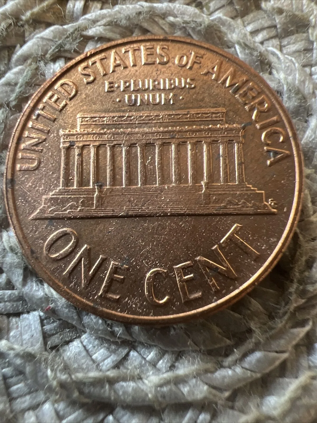 1960-D Lincoln Cent Die Chip Error Coin