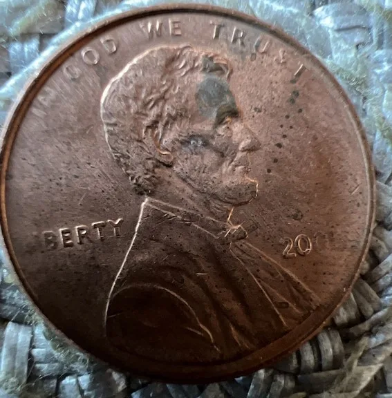 2001-D Lincoln Cent Capped Die Error Coin