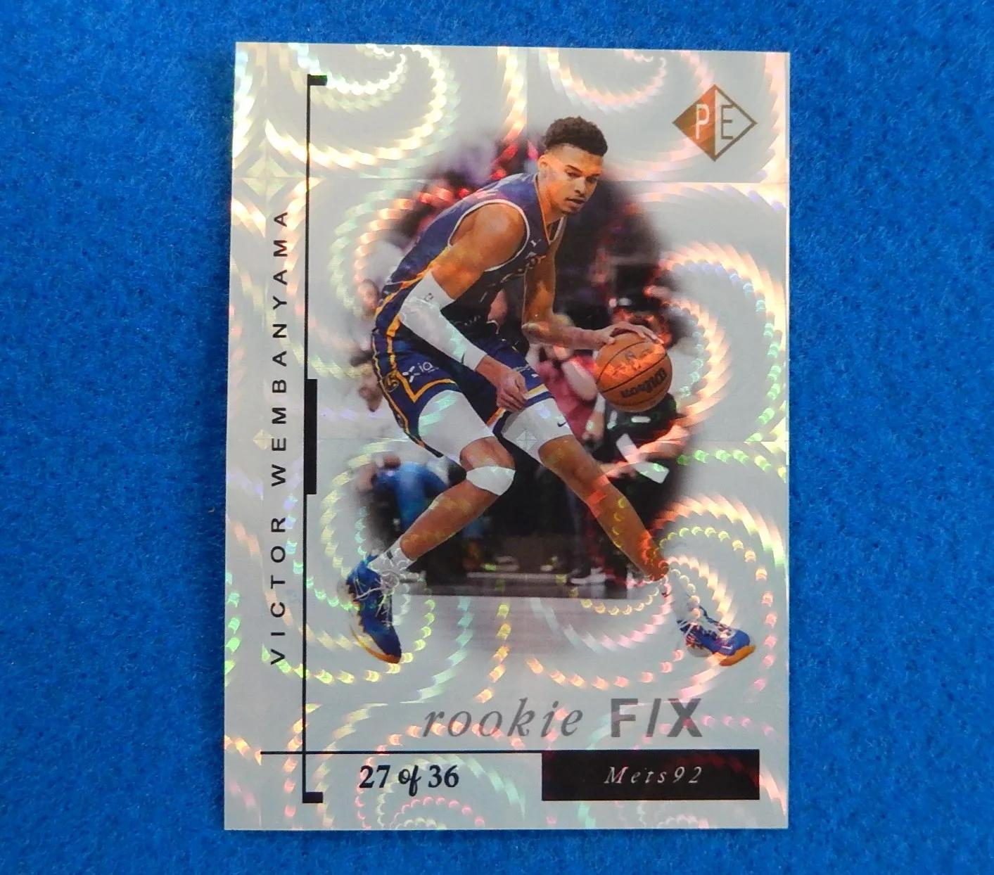 Victor Wembanyama Rookie Refractor Basketball Card
