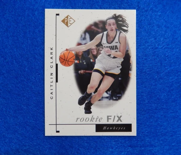 Caitlin Clark Iowa Hawkeyes Rookie F/X Card