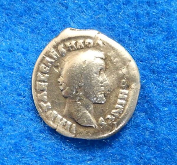 Antoninus Pius Roman Empire Ancient Silver Coin